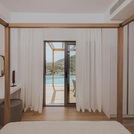 Luxury 2s Alpha With Private Pool *